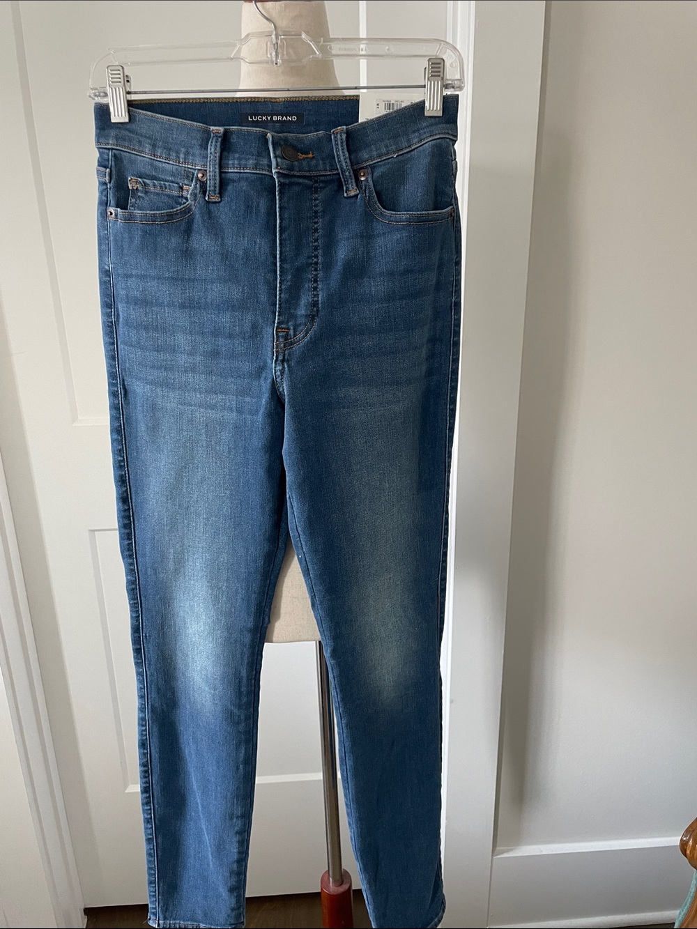 Lucky Brand Men’s Skinny Jeans in Medium Blue Wash